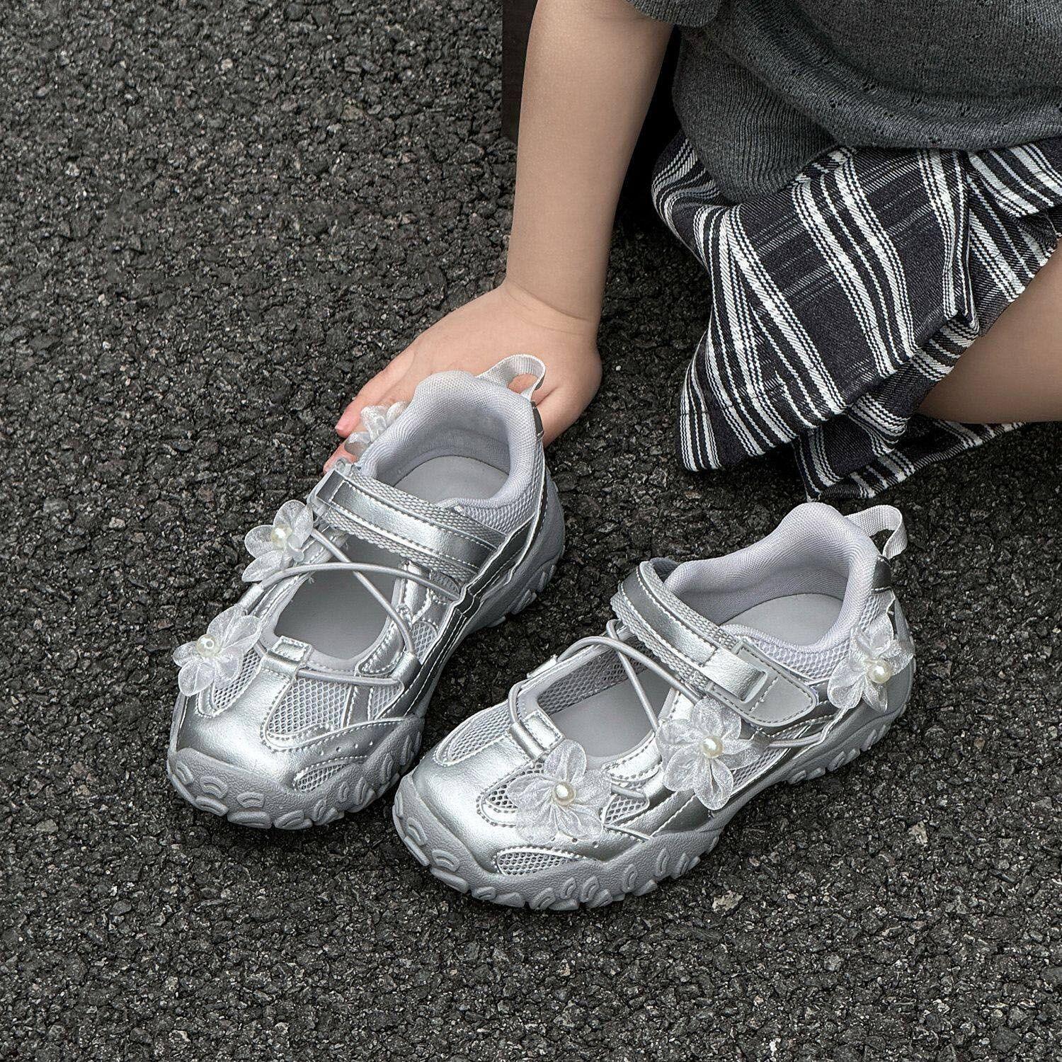 

Summer Kids Sport Sneakers for Girl Pearl Lace Mary Jane Flats Lightweight Non-Slip Back To School Children Running Sandals 26-insole 16.5cm серебряный