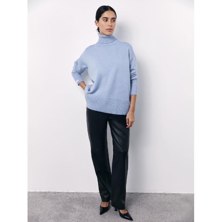 Rose Beauty A Women's autumn and winter loose turtleneck sweater