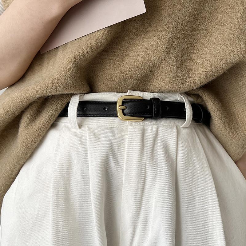 Stylish Genuine Leather Women's Belt For Versatile Outfits In Brown And Black Colors