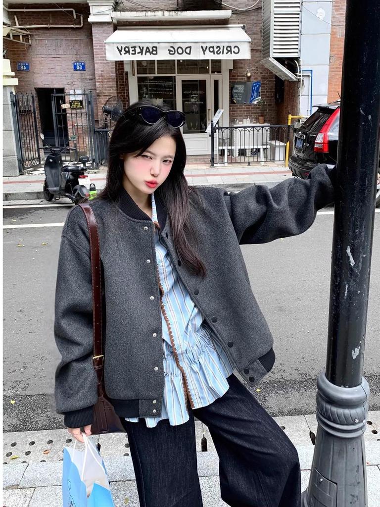2025 Women's Retro Baseball Jacket: Loose Fit, Korean Style, Casual Versatile Top for Autumn/Winter
