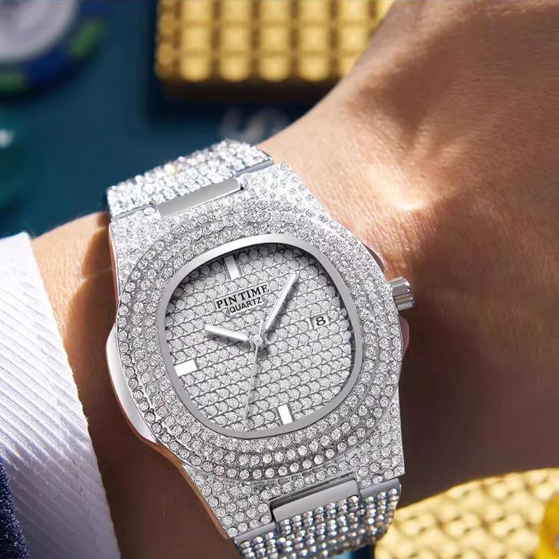 Luxury Quartz Watch For Men Automatic Date Hip Hop Full Iced Diamond Clock Fashion Watch Men Waterproof Square WristWatch