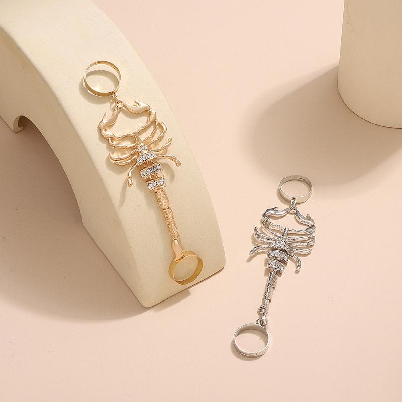 Hip-Hop Rock Scorpion Chain Adjustable Punk Rings For Women  New Gothic Gold Color Party Vacation Jewelry Accessories