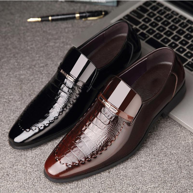 Classic Men Dress Shoe New Printed Large Size Men Shoe Patent Leather Business Leather Shoe Cover Toe Head Men Shoe Wedding Shoe