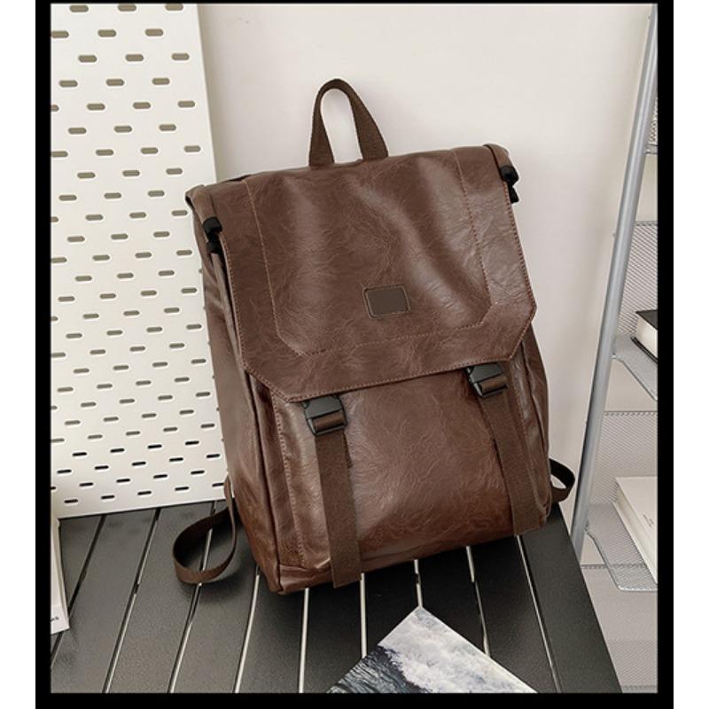 Fashion new trends, men must! Trendy generation of Korean version of the casual backpack, leading the fashion trend.