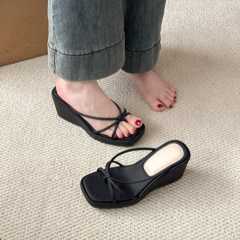 Fashion Fashion Wedge Slippers Summer New Square Toe Open Toe Thin Strap Clip Toe Platform Non-slip Wear-resistant High Heels