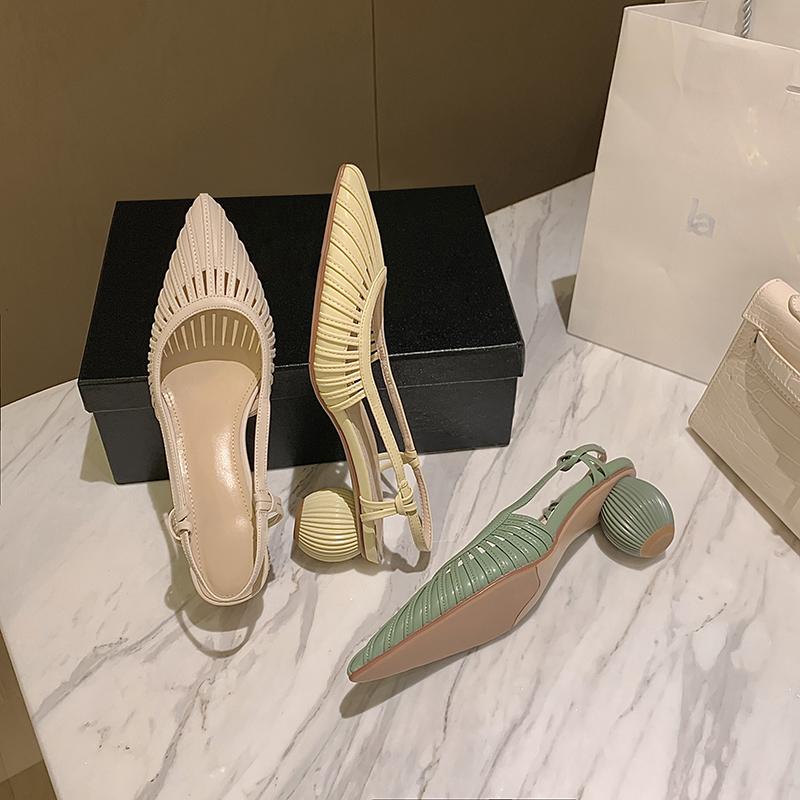 Mode 2024 Sommer/Frühling Damen Schuhe Spitz Zehe Sandalen Riemchen Mittelhohe Absätze Spaltleder Kleiderschuhe für Damen Rom Gladiatoren Schuhe