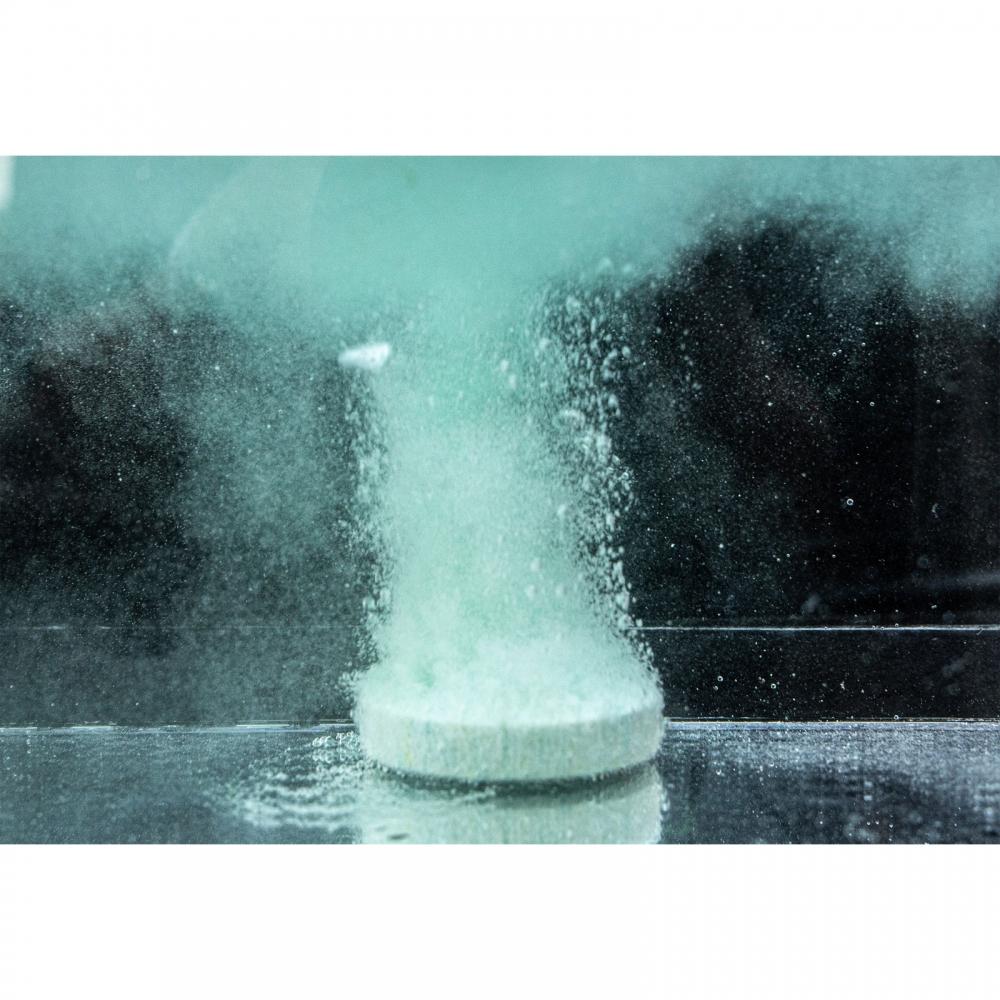 Hot Bubble For That Fatigue  1 Serious Tablet Hot Bubble Tea Maru Warm Wood Half Fragrance 4 Tablets Earth Pharmaceutical