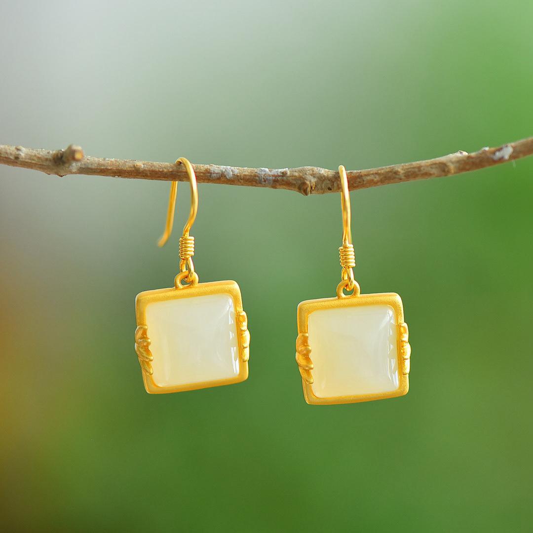 

Серьги из нефрита в форме формулы, Cheongsam Hanfu, старинные позолоченные листья бамбука, инкрустированные серебряными серьгами Серьги из нефрита Хотан