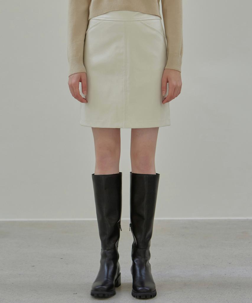 Nigaennikol Leather Mini Skirt_Ivory
