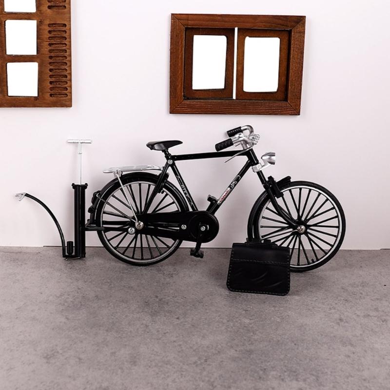 Metalowe Rowery Ozdoba na Biurko Kowalstwo Figurki Rowerów Miniaturowy Model Roweru Zabawka Dekoracje Domu Prezent na Parapetówkę