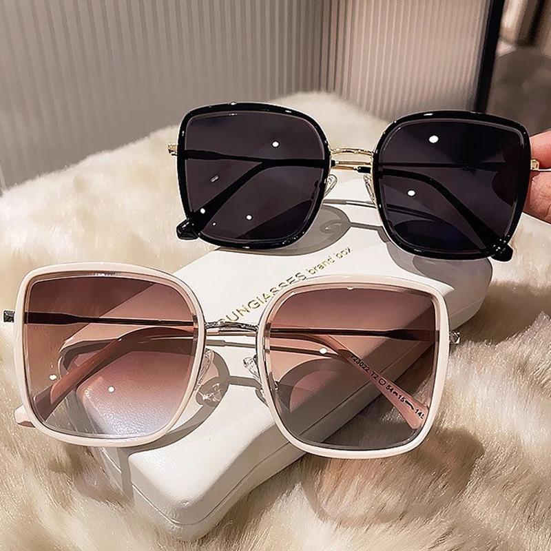 Fashion Gradient Ocean Sunglasses for Women Vintage Oversized UV400 Sun Glasses Men Luxury Design Trendy Outdoor Driving Goggles