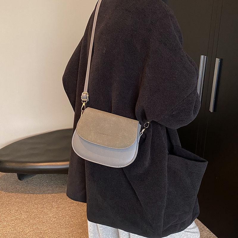 Vintage Chic Saddle Bag For Women Stylish Casual Crossbody Purse In Black Brown And Gray