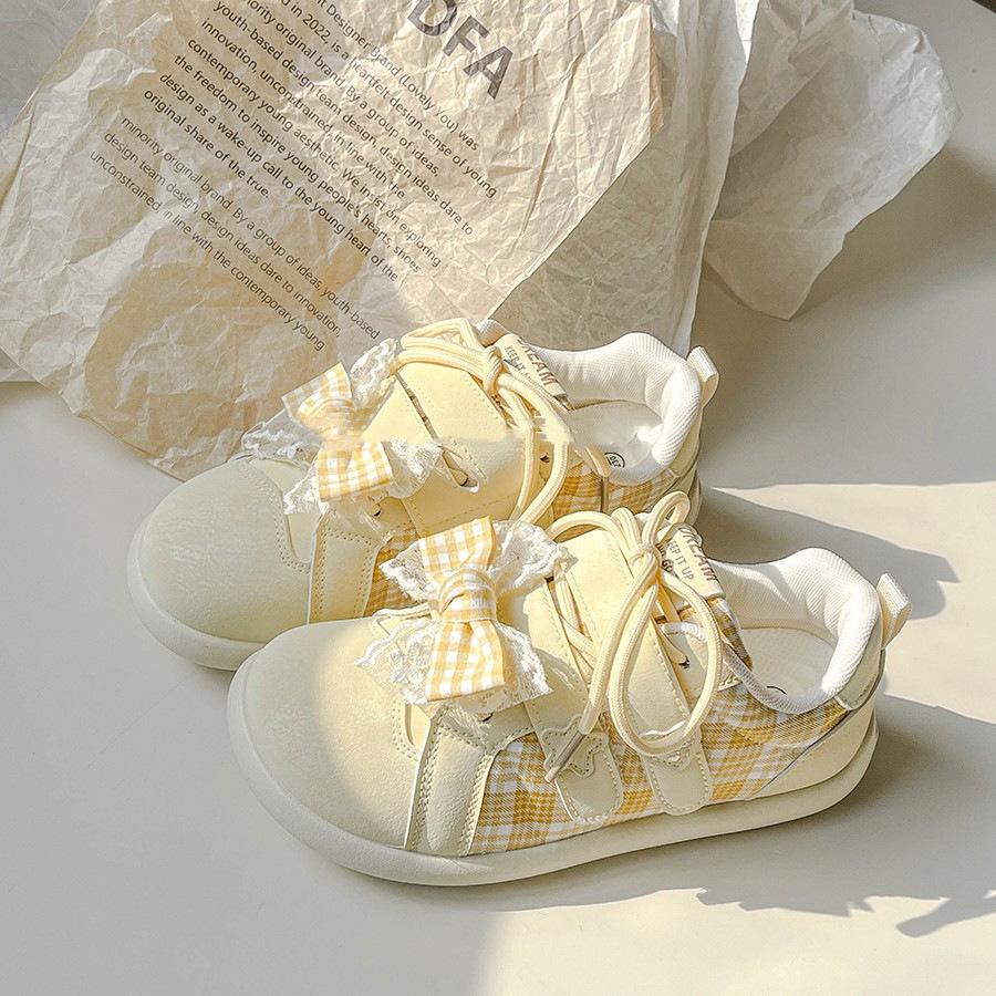 Little white shoes women's 2025 new summer high-value Korean thick-soled versatile chic shoes Korean Velcro board shoes