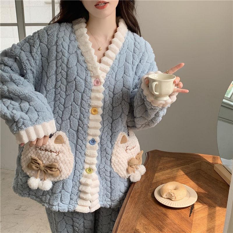 New Coral Velvet Jacquard Pajamas Women's Autumn and Winter Home Clothes Thickened Flannel Velvet Sweet Princess Style Home Clothes Set