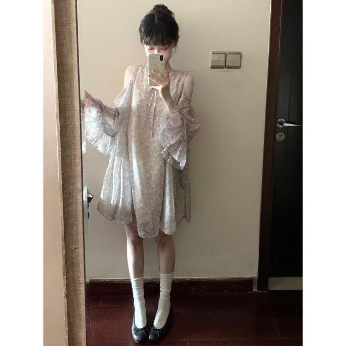 

2026 Japanese Girly Floral Off-Shoulder Dress with Ruffled Mini Skirt for Petite Sweet Style Small