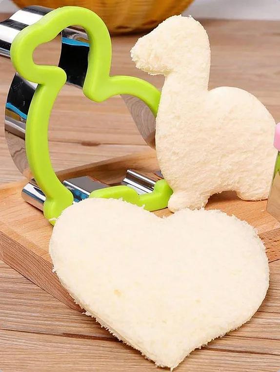 Dinosaur Sandwich Cutter for Children Kids DIY Cookie Mold Food Fruit Vegetable Cutters Shapes New Bento Lunch Box Accessories