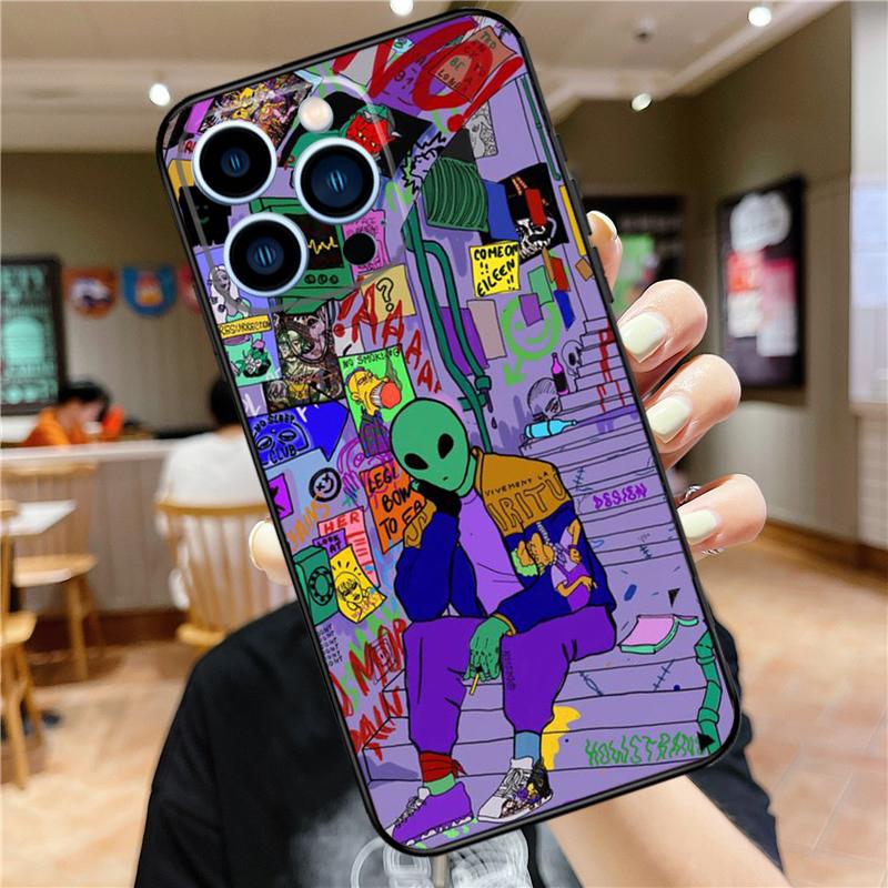 Aesthetics Cartoon Alien Space Phone Case For iPhone 15 13 12 11 14 Pro Max Mini X XR XS Max SE 2020 2022 7 8 15 Plus Cover