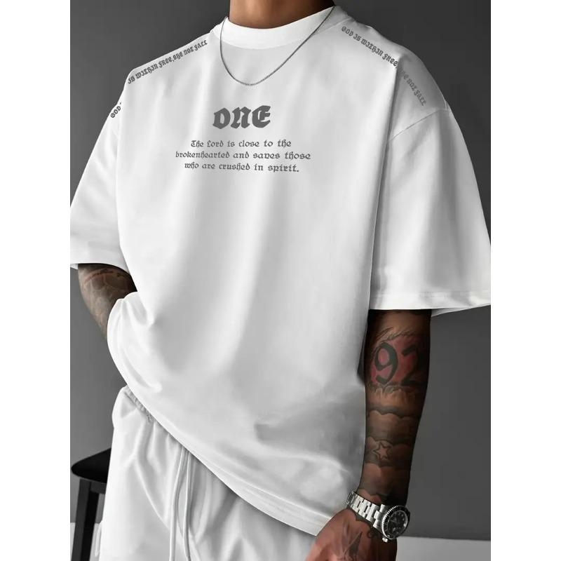 The new men's T-shirt for summer 2025 is breathable lightweight casual and fashionable with letter prints