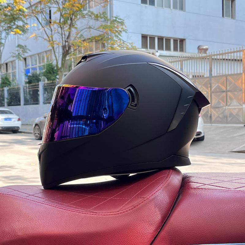 Imitation Street Car Helmet Men's Motorcycle 3C Electric Vehicle Full Helmet Autumn and Winter Knight Double Mirror Riding
