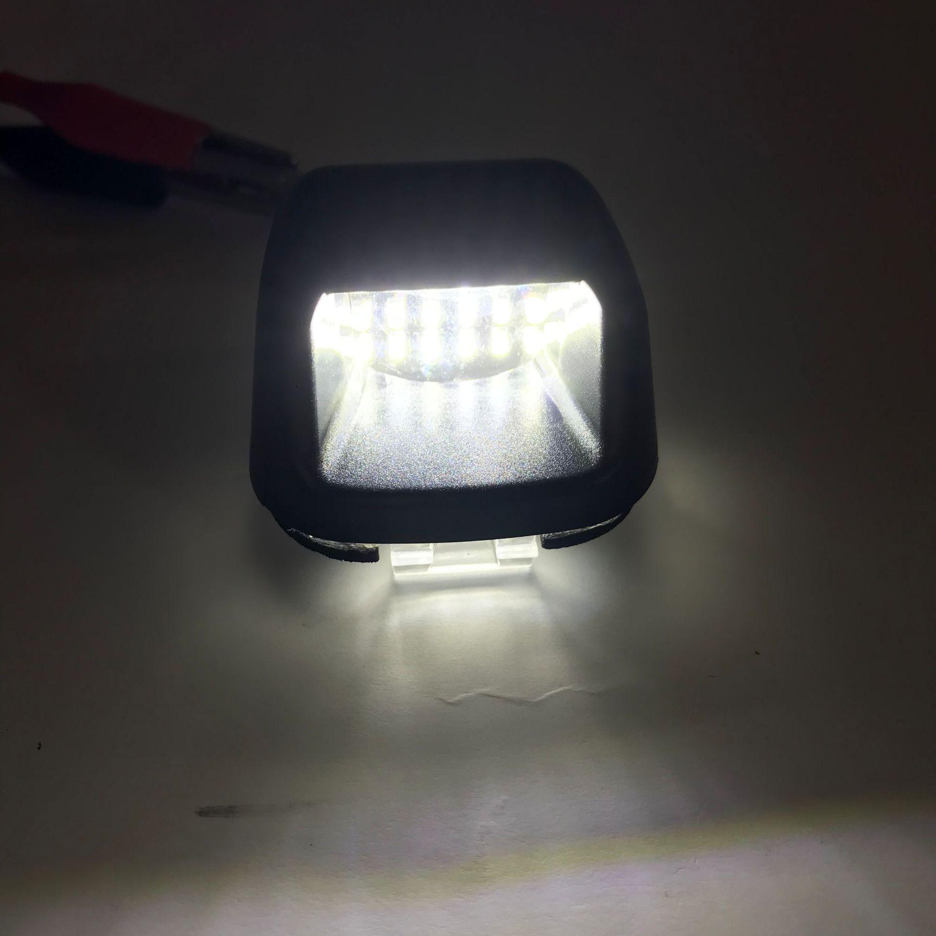 

Nissan Navara D40 Frontier White LED License Plate Light