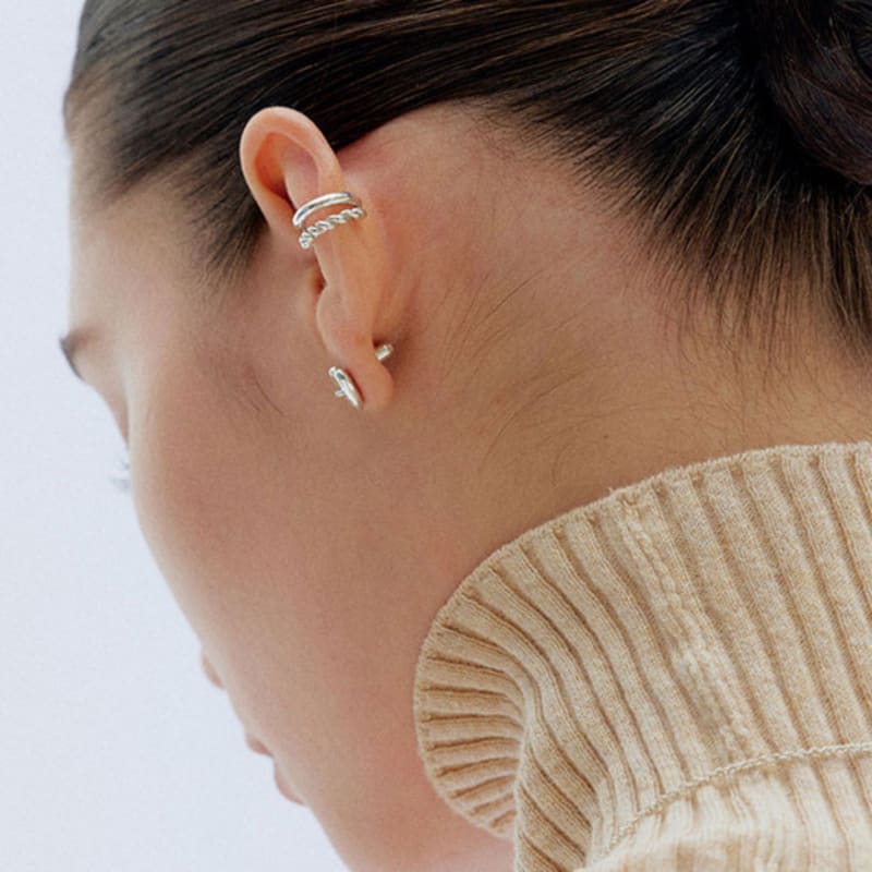 LUMIAH THREAD ON EARCUFF