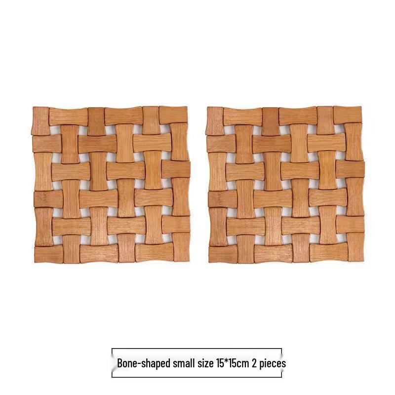 Yu Zhu Xun Bone-Shaped Heat Insulation Placemats (Set of 2)