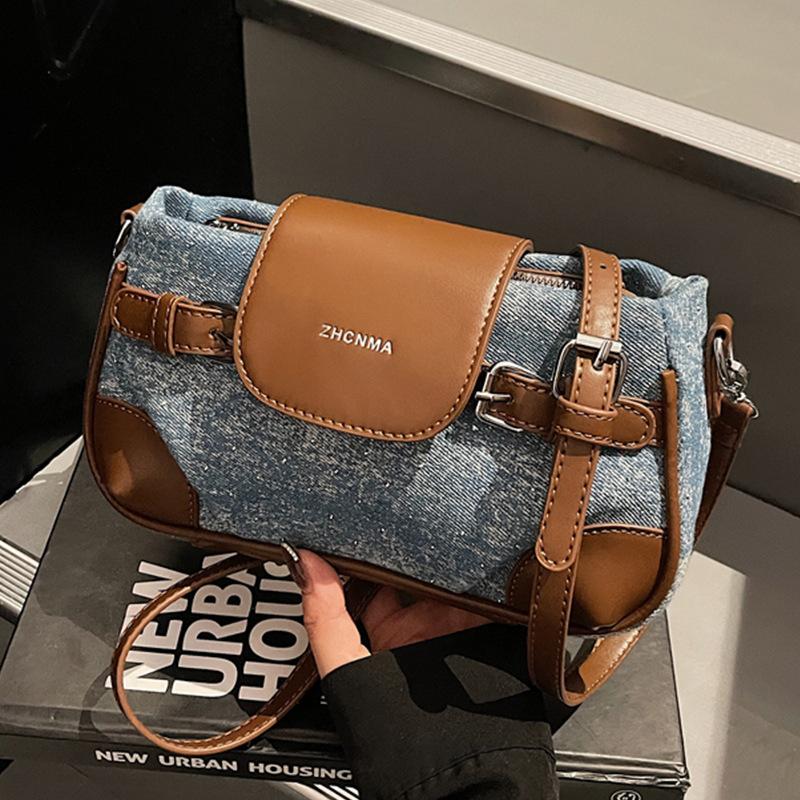 Achsel-Kleintasche - Stilvolle und luxuriöse kleine quadratische Tasche mit einem einzelnen Schultergurt-Design