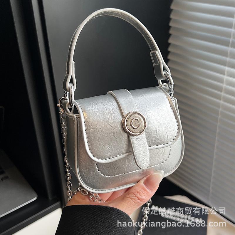 Premium sense niche mini bag women's spring and summer 2025 new fashion shoulder messenger bag popular portable saddle bag