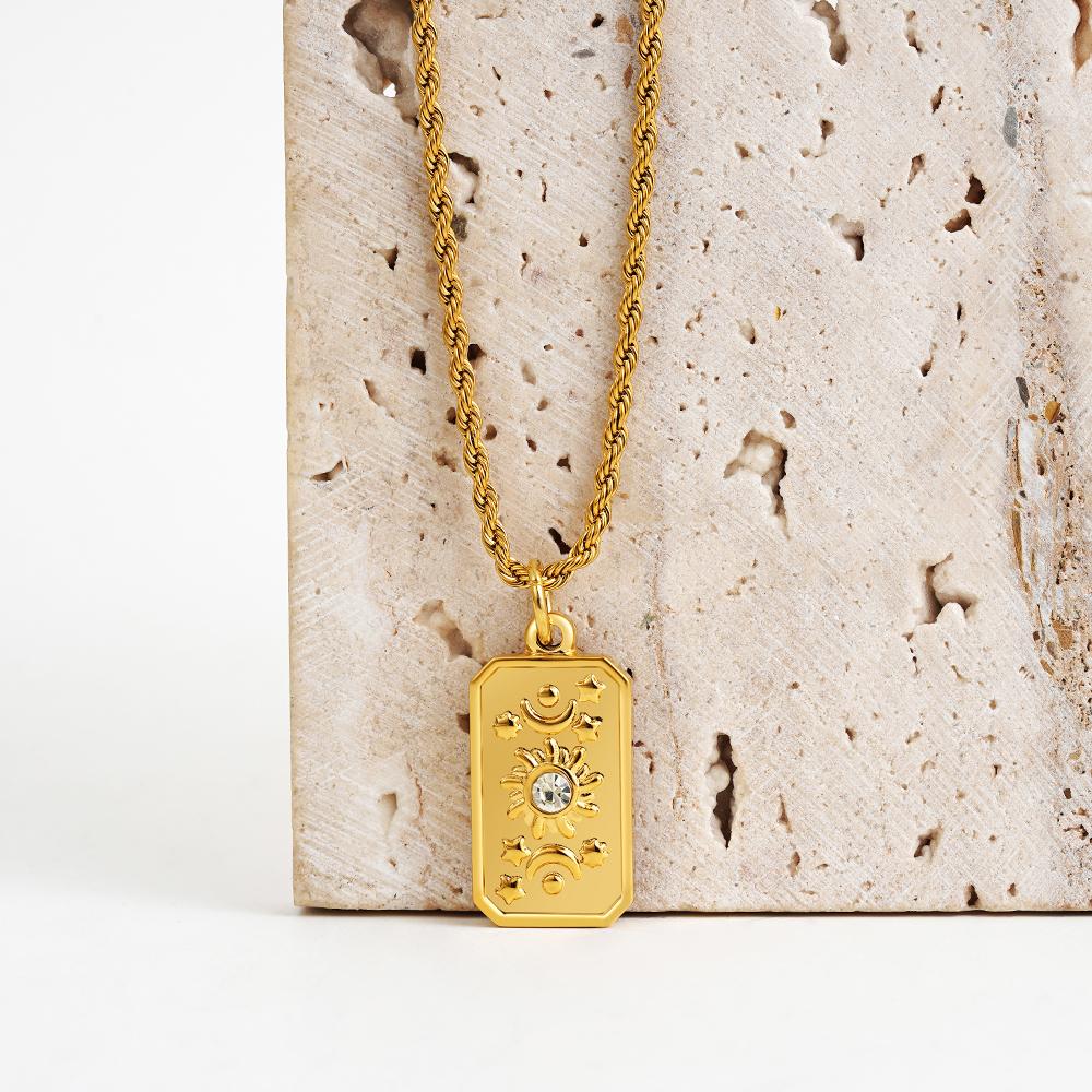 Vintage lesklý pozlacený tepaný nepravidelný přívěsek náhrdelník pro ženy Měsíc Hvězda Nerezová ocel Kroucená řetízek Náhrdelníky Šperky