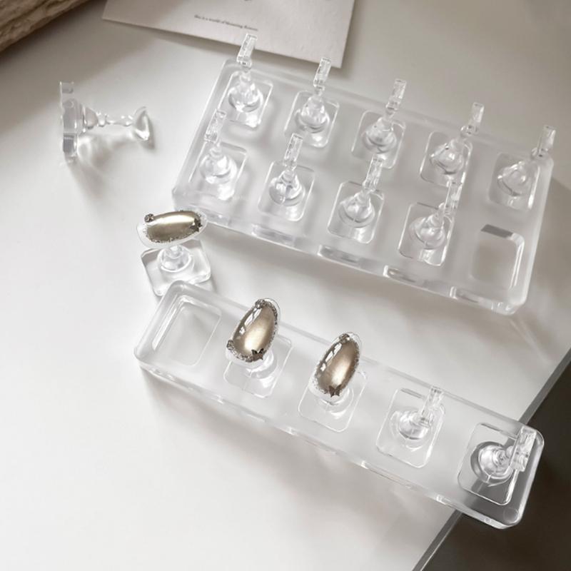 5 Grid Non Magnetic Acrylic Nail Stand False Nail Display Tips Holder For Cat Eye Gel Press On Nails Display Rack Practice