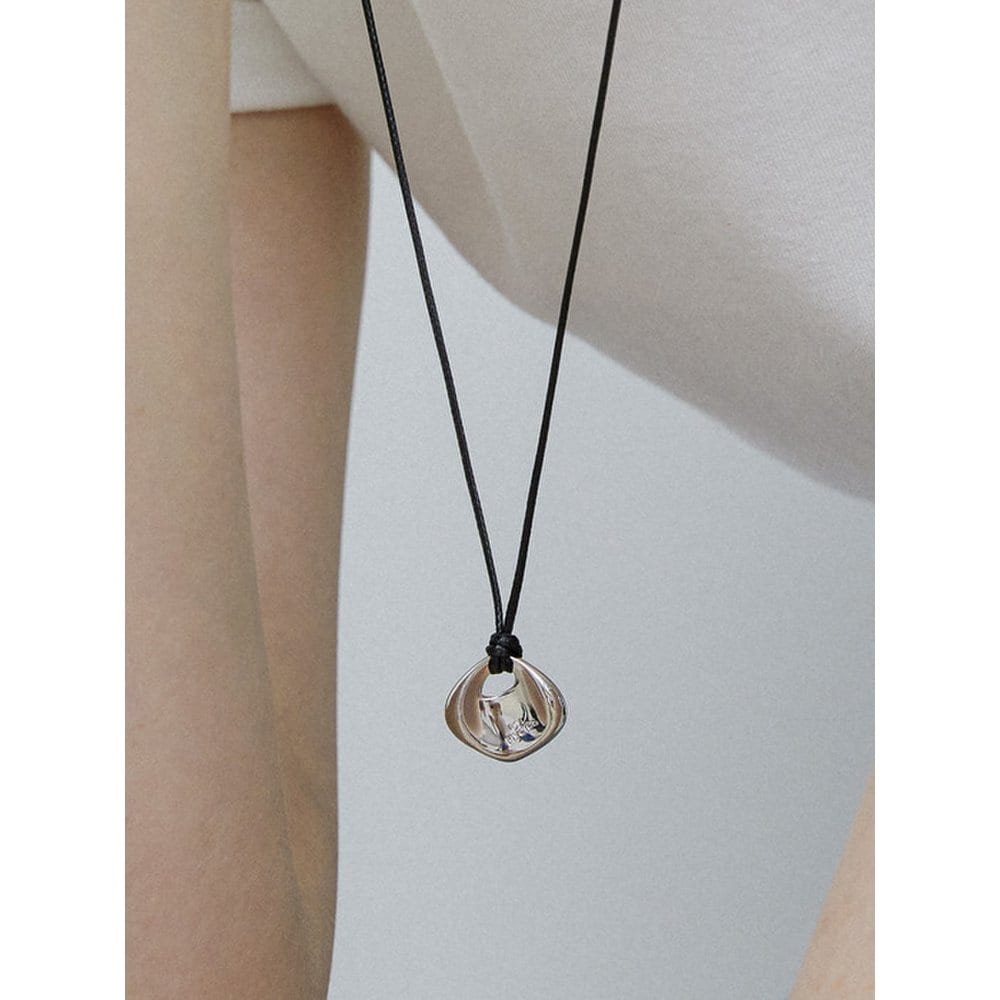 [Byhyeres] (W) Clay String Necklace Bh7N56737Wb800