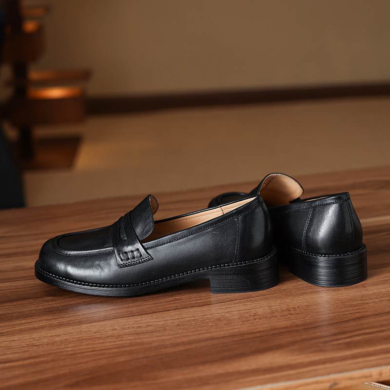 Krazing Pot Kuhleder Runde Zehenpartie Größe 42 Slipper Dicke Mittelhohe Absätze Zum Hineinschlüpfen Gladiator Braun Schwarz Farbe Herbst Pumps