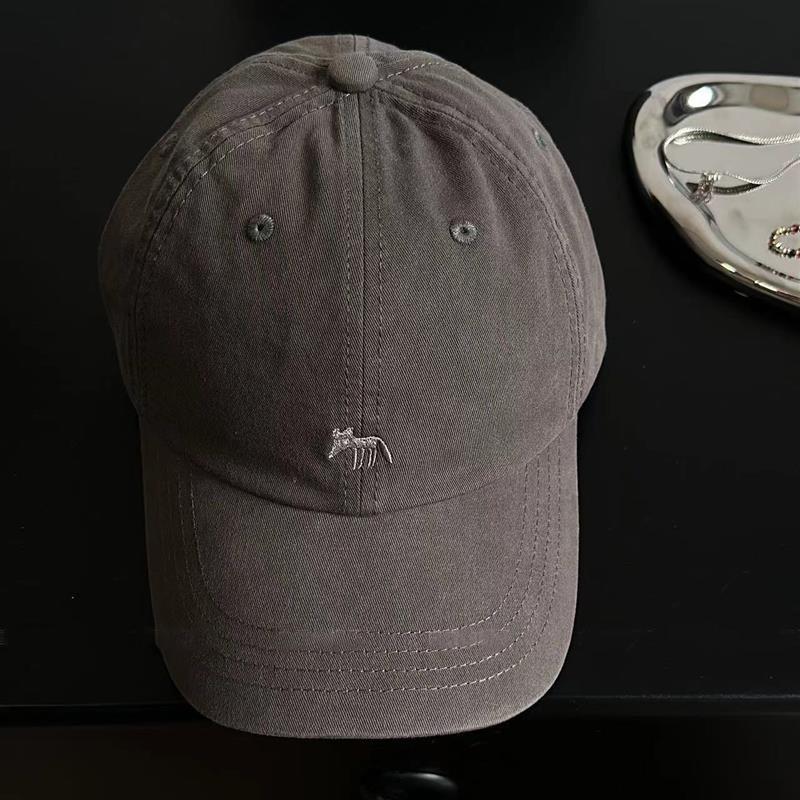 High Quality Purple Fox Baseball Cap Cute Versatile Men's and Women's Four Seasons Street Fashion Cap Showing Small Face