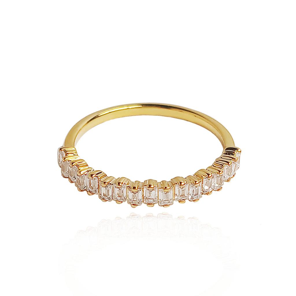 Mezmic Baguette Cut Halvmåne Moissanite Ring