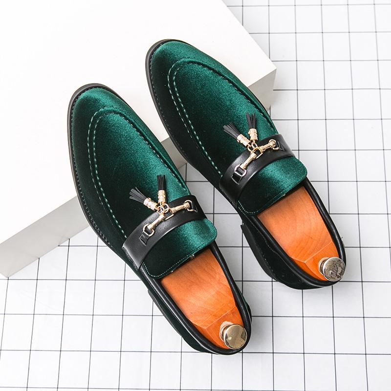 Britische Herren Trendschuhe High-End Grüne Slipper Lässige Leichte Herren Business-Kleiderschuhe Herren Wildlederschuhe