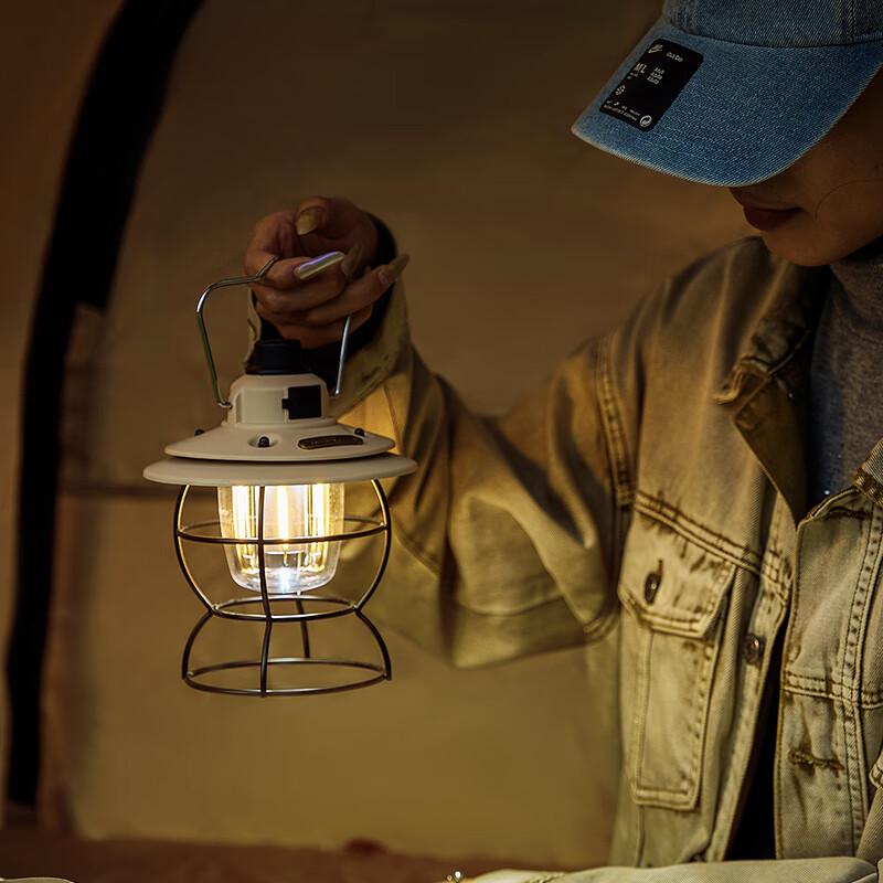 EASY ROAD Retro Outdoor Camping Light