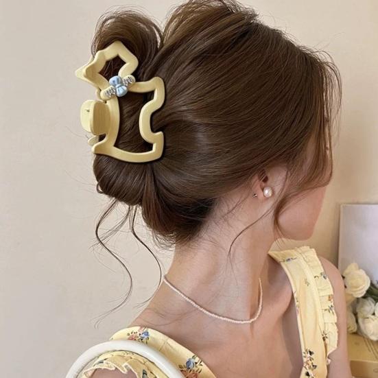 Women Shark Hair Claw, Hollow Puppy Design Hair Clip with Blue Bows And Rhinestones, Anti-slip Teeth Back Head Hair Clip for Multiple Hair Volumes