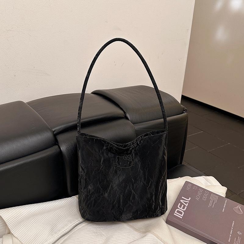 Korean Style Large Capacity Bucket Tote Bag - Simple Shoulder Bag for Women, New Fashion Commuting Accessory