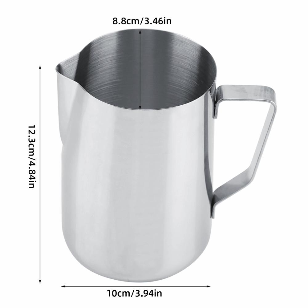 304 Stainless Steel Milk Frothing Pitcher Ergonomic Handle Stainless Steel Milk Jug Latte Art