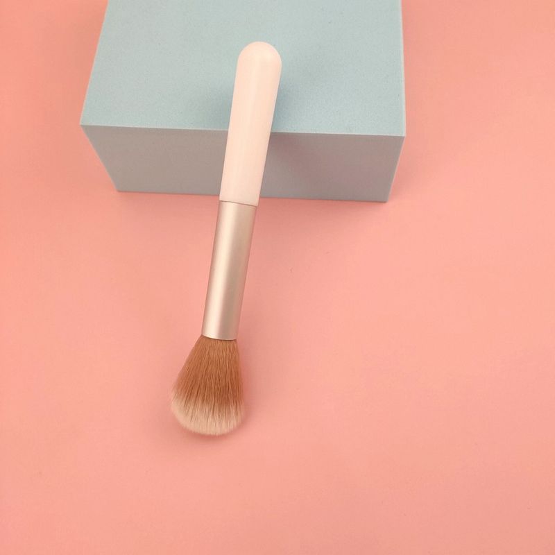 

Blush Brush Powder Brush Blush Powder Highlight Nose Shadow Shading Brush Single Soft Hair Makeup for Beginners Tool Convenient White high-gloss blush brush [5]]