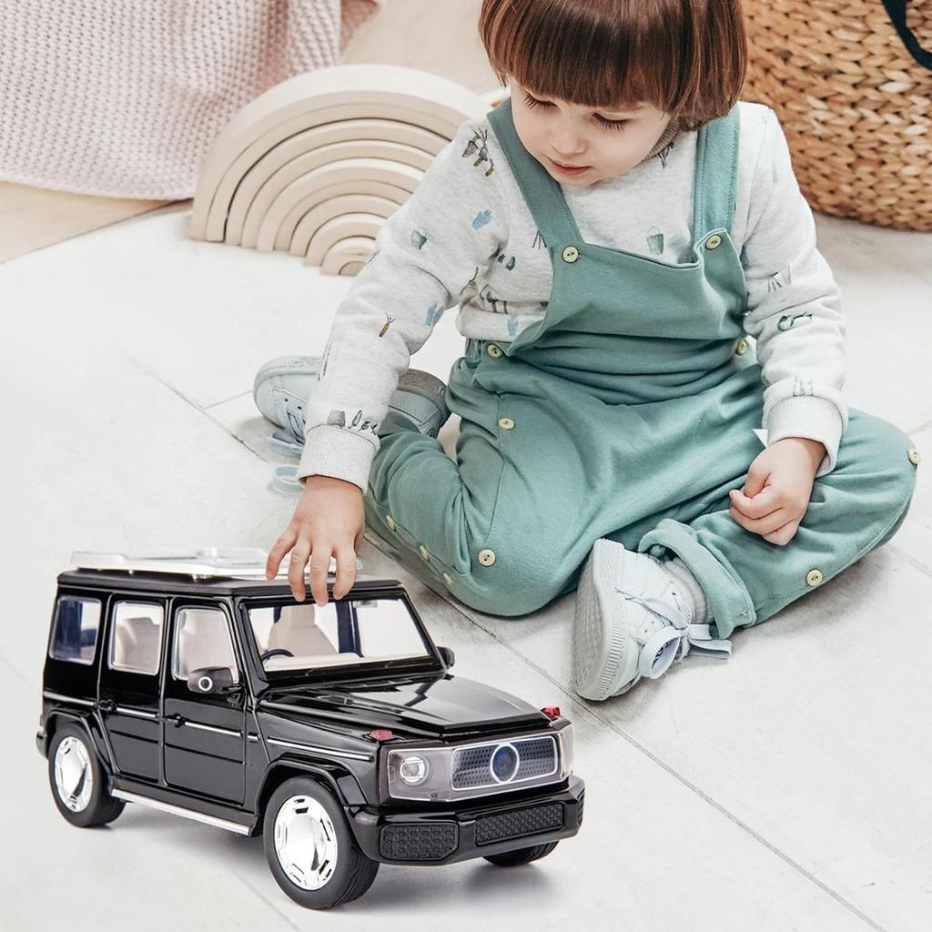 1/24 Scale Benz EQG SUV Model Car Electric Vehicle, Zinc Alloy Pull Back Toy Car with Sound and Light for Kids Boy Girl Gift
