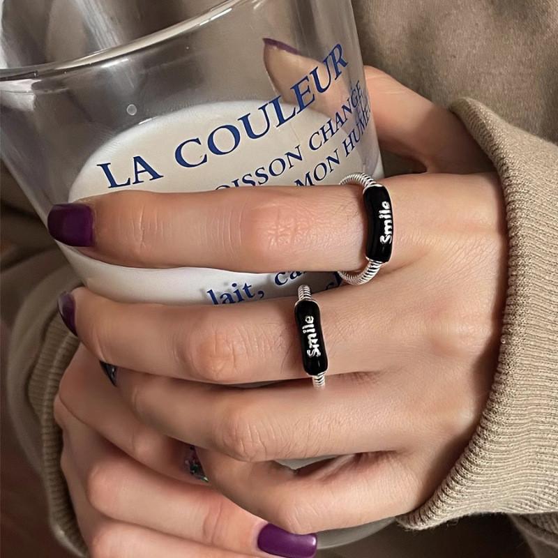 Schicker Verstellbarer Kupferring Für Damen Stilvolles Geometrisches Design Mit High-End-Feeling Frühjahrskollektion 2024