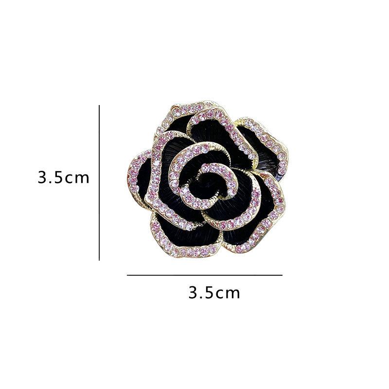 Pearl Camellia Brooch: Elegant Korean-Style Sweater & Coat Accessory for Autumn/Winter