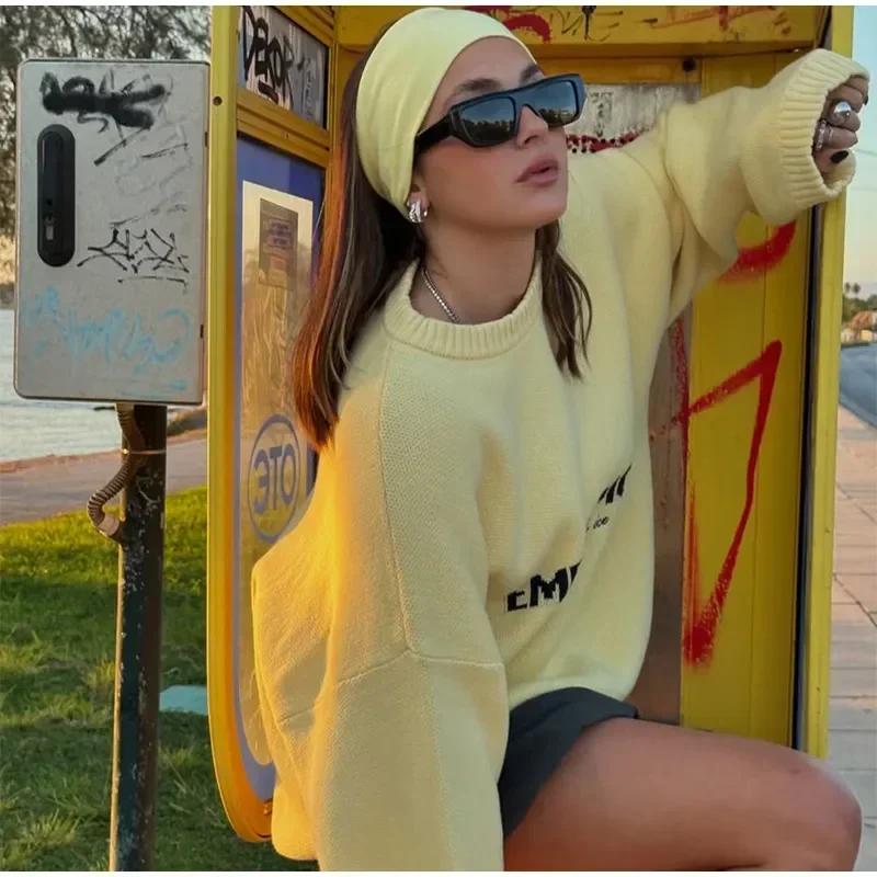 VAYLA Yellow Knitted Letter Sweater Women Elegant Round Neck Long Sleeve Short Pullover Casual Lady New Street Sweaters