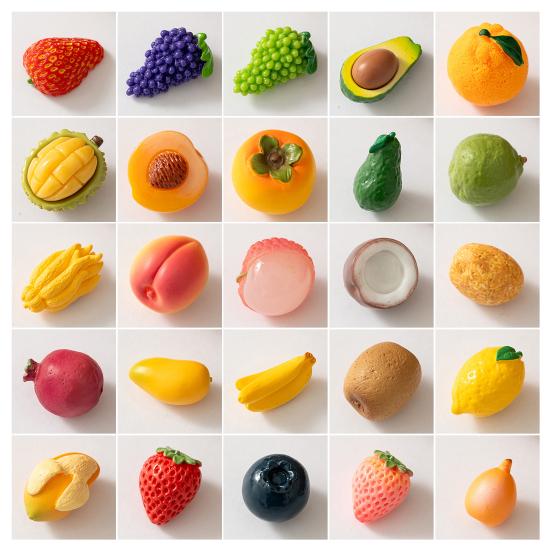 Simulated Fruit Refrigerator Magnet 3D Fruit Resin Fridge Magnet Home Kitchen Office Whiteboard Cabinet Locker Decoration Magnet