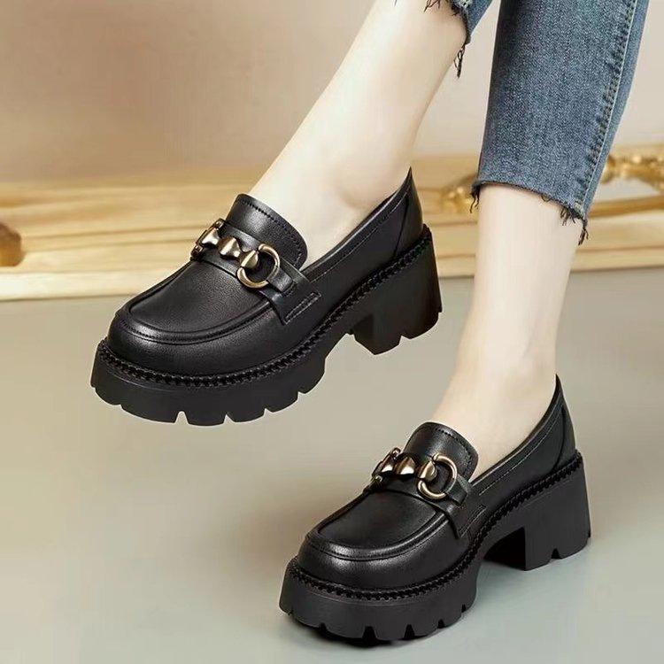 

New autumn British style small leather shoes thick sole heightening soft leather single shoes 40 чорний