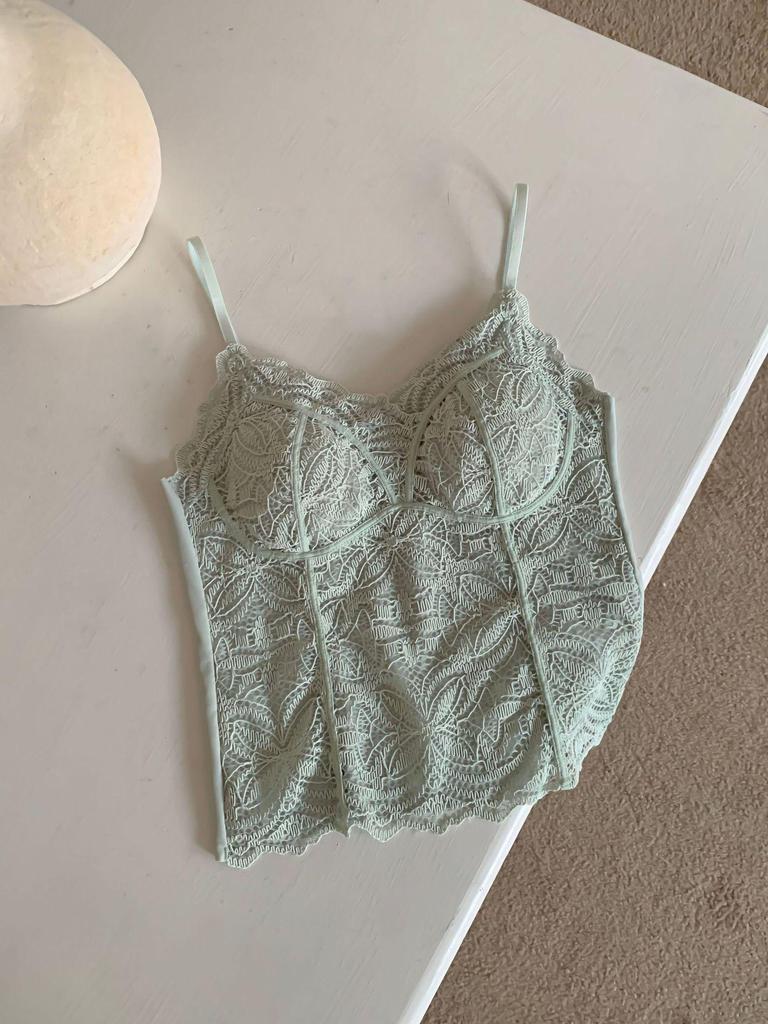 Spring-Summer Sexy Lace Push-Up Spaghetti Strap Vest with Chest Pads and Slimming Bandage Back