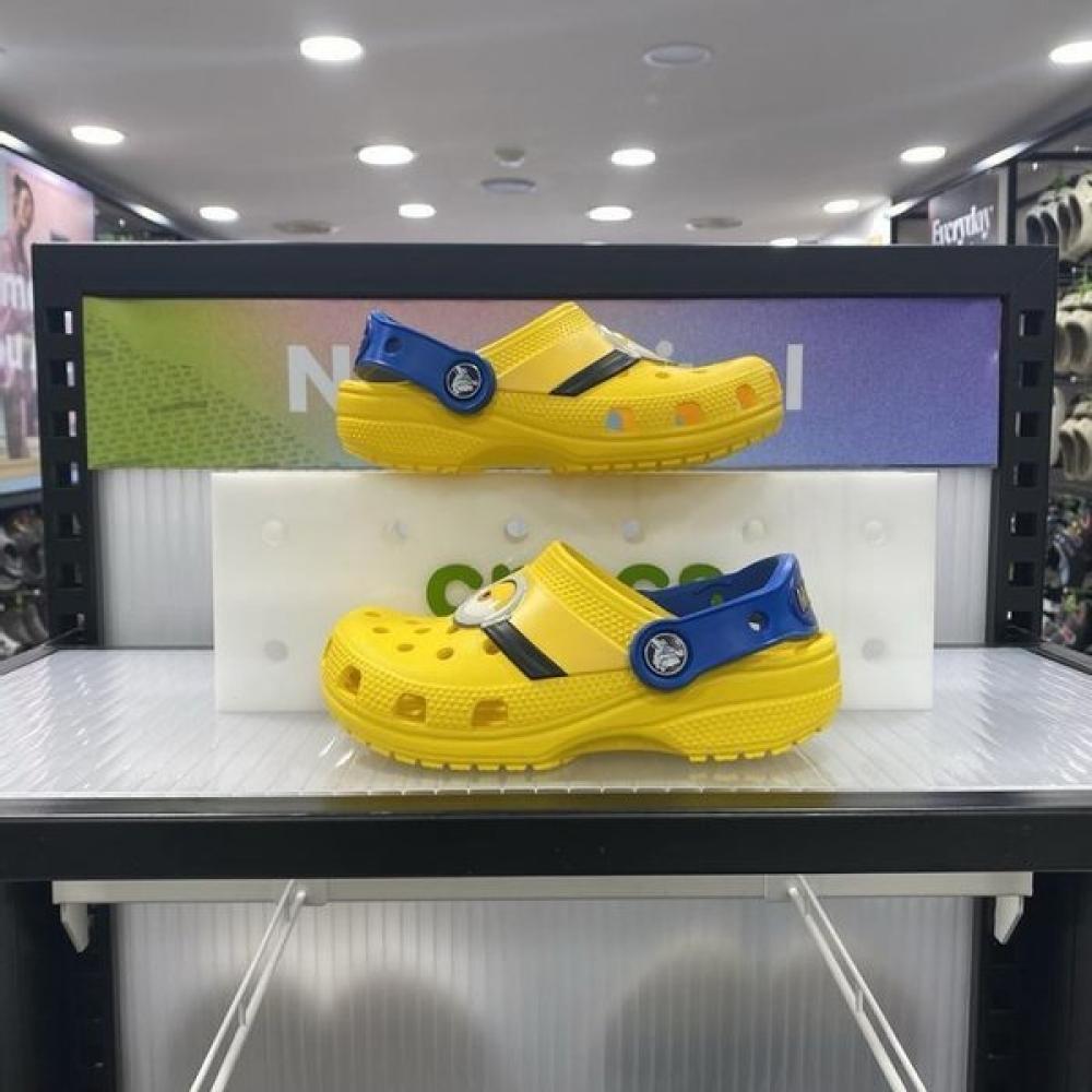 

Crocs Classic Miens Clogs 207461 730 yellow/210