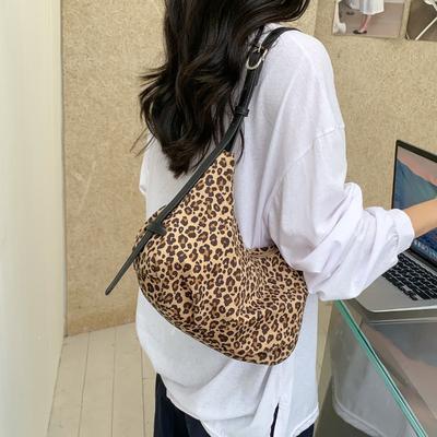 Leopard Print Bag Trend Large Capacity Soft Surface Commuter Women's Bag Fashion New Nylon Shoulder Bag Women