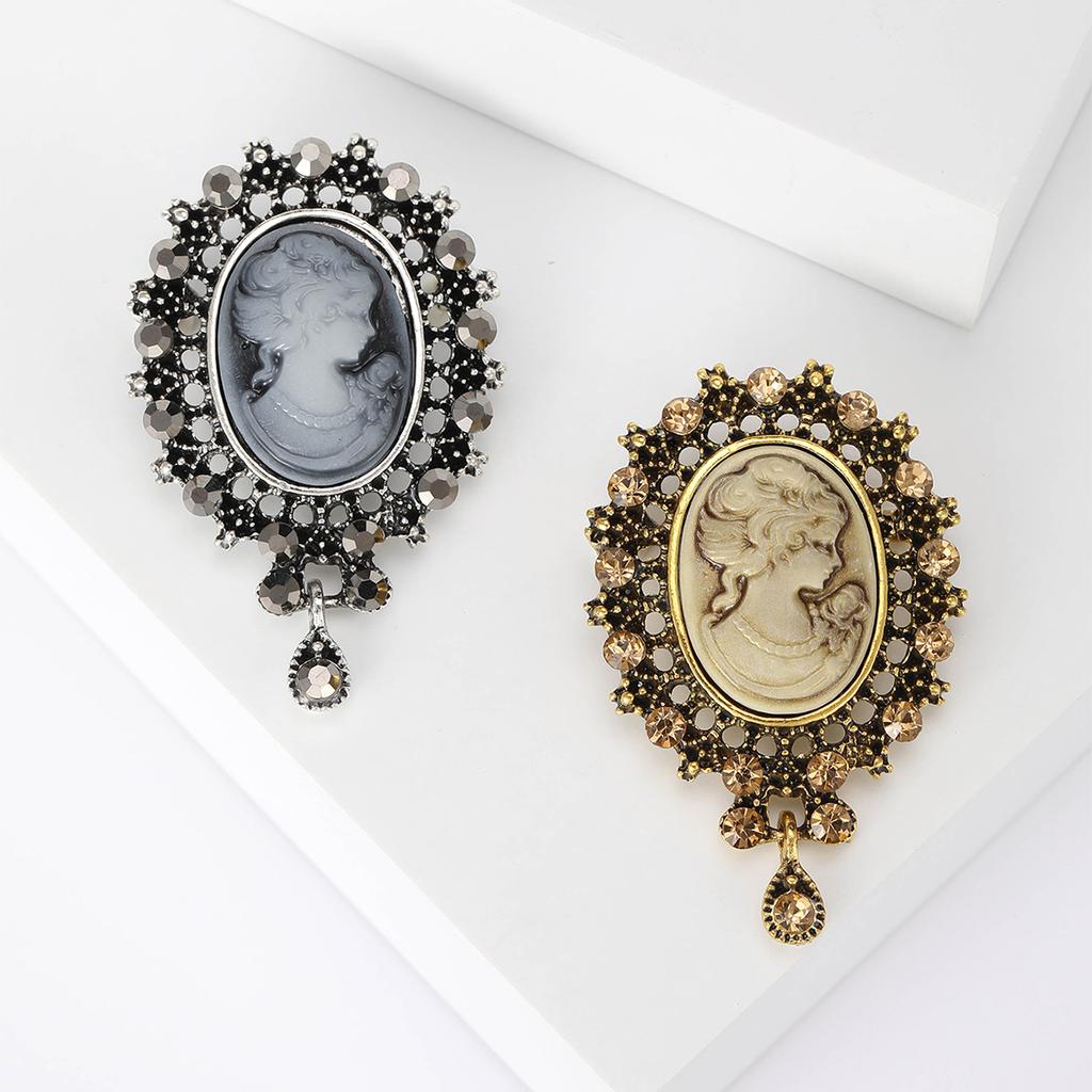 Pearl Beautiful Girl Head Brooches for Women Enamel Ladies Figure Pins Event Funny Luxury Gifts New Year Friends Decoration